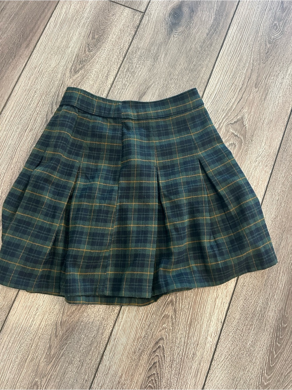Hollister Green Plaid Pleated Skater Skirt with Yellow Stripes